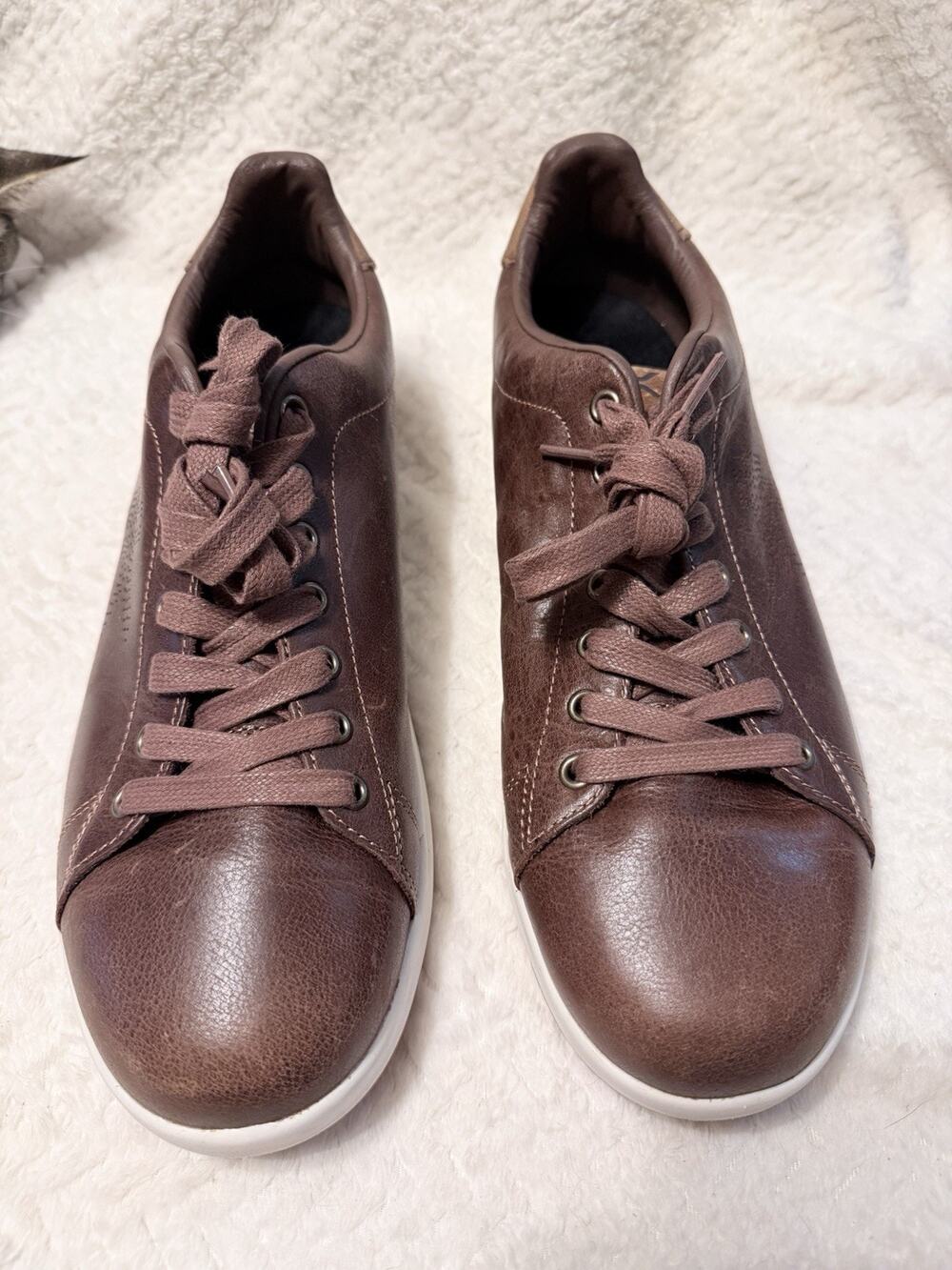 KURU Roam Mens Shoes Sz 11 M Brown Bright White Leather Lace Up Sneakers